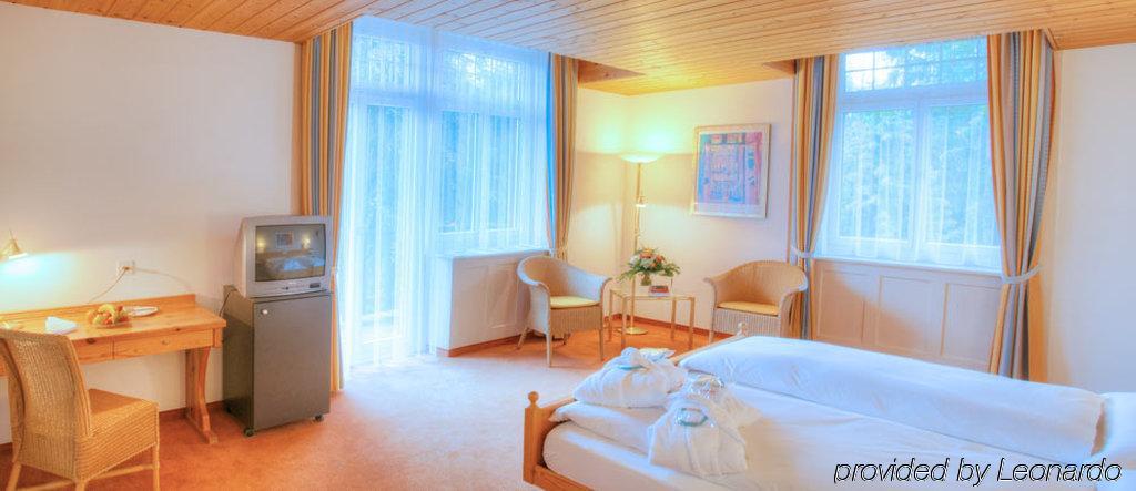 Sunstar Hotel Flims Room photo